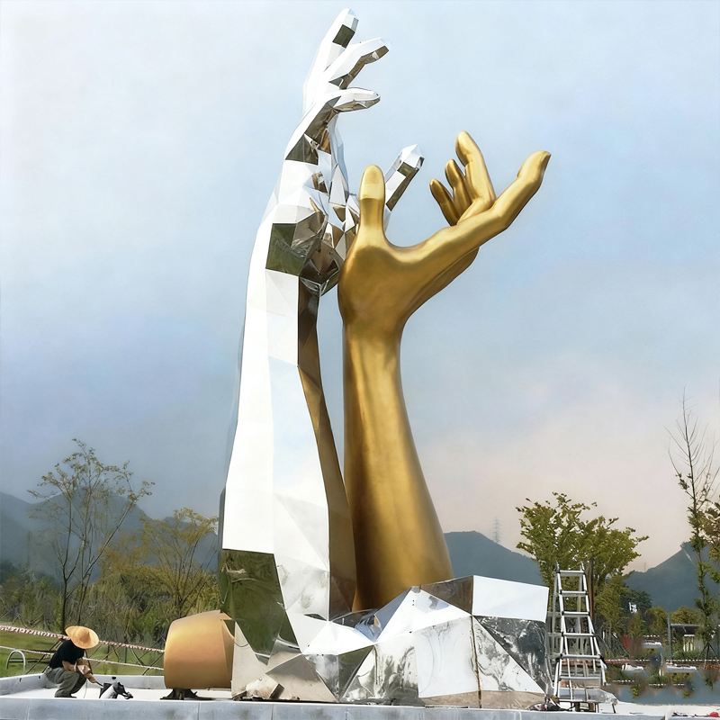 屋外の抽象的なステンレス鋼の芸術の彫刻